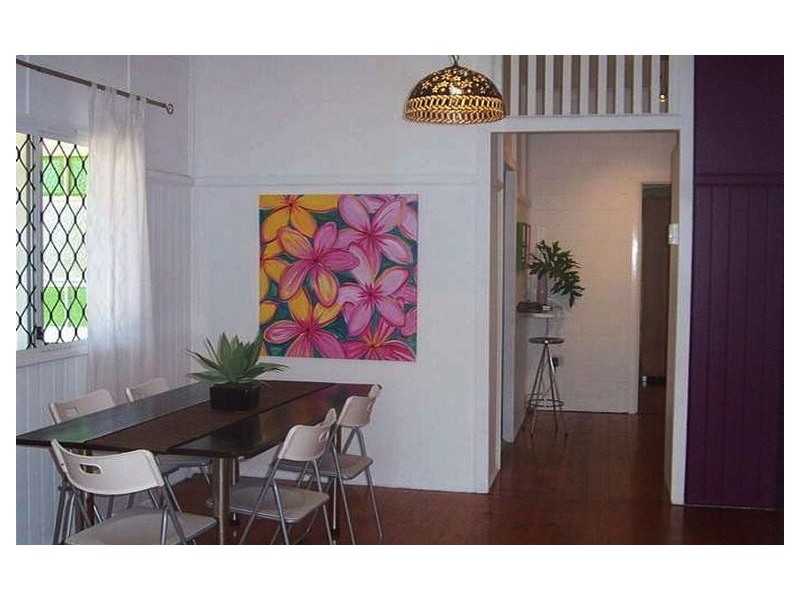 4 Granville Street, Pimlico QLD 4812