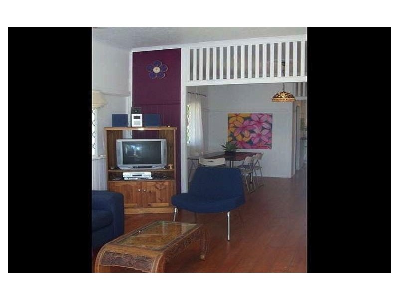 4 Granville Street, Pimlico QLD 4812