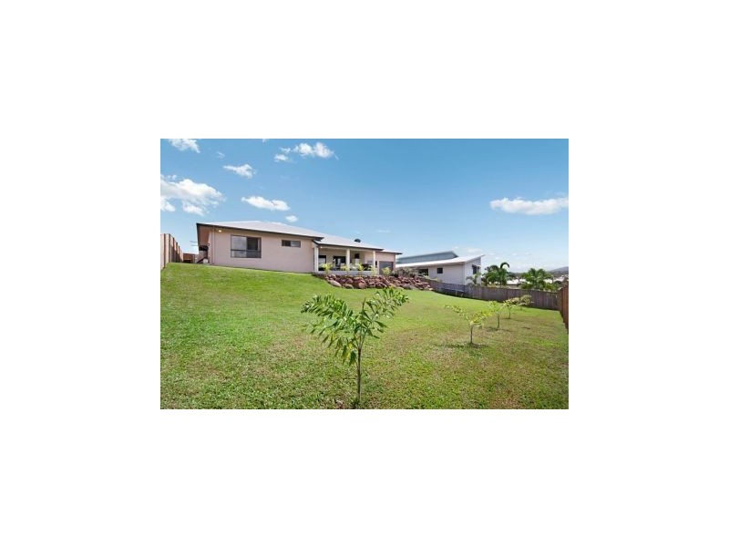 13 Britomart Street, Bushland Beach QLD 4818