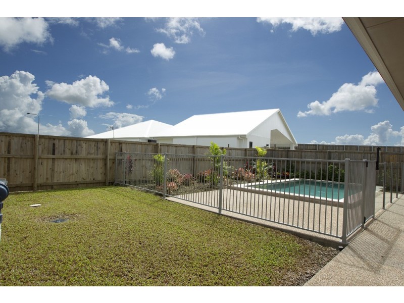 33 Eastlake Avenue, Idalia QLD 4811