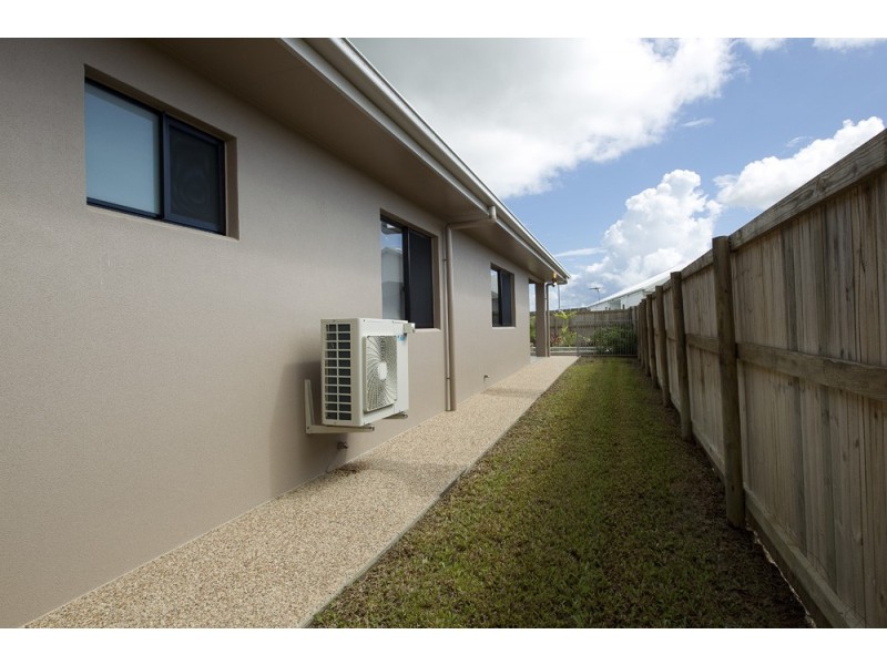 33 Eastlake Avenue, Idalia QLD 4811