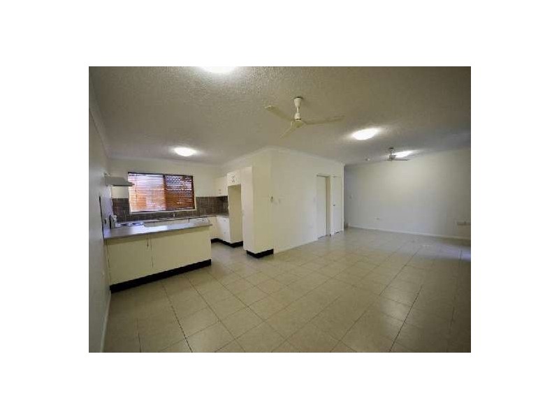 2/80 Palmerston Street, Gulliver QLD 4812