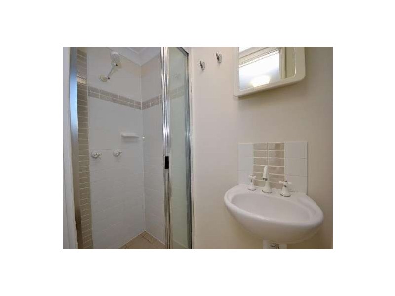 2/80 Palmerston Street, Gulliver QLD 4812