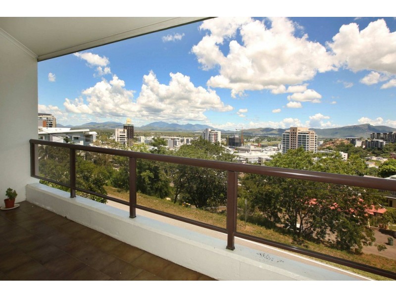 30/15 Hale Street, North Ward QLD 4810