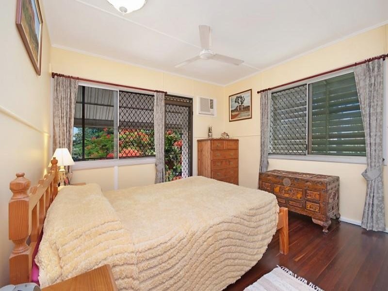 271  Corcoran Street, Currajong QLD 4812