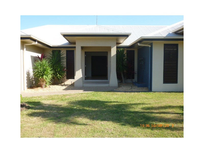 31 Sheerwater Parade, Douglas QLD 4814