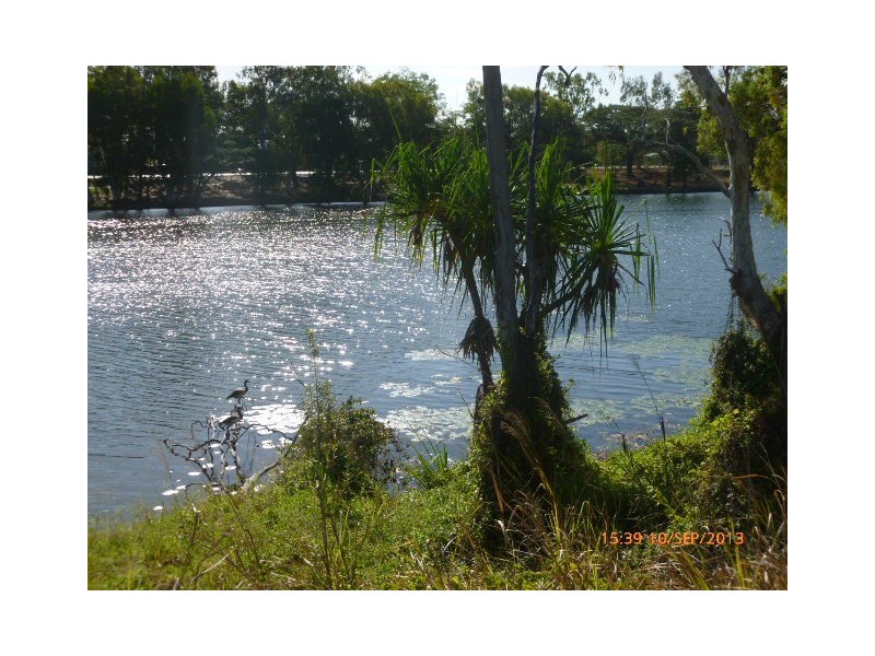 31 Sheerwater Parade, Douglas QLD 4814