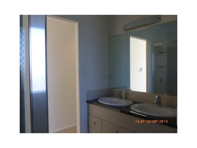 31 Sheerwater Parade, Douglas QLD 4814