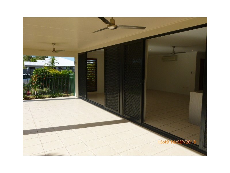 31 Sheerwater Parade, Douglas QLD 4814