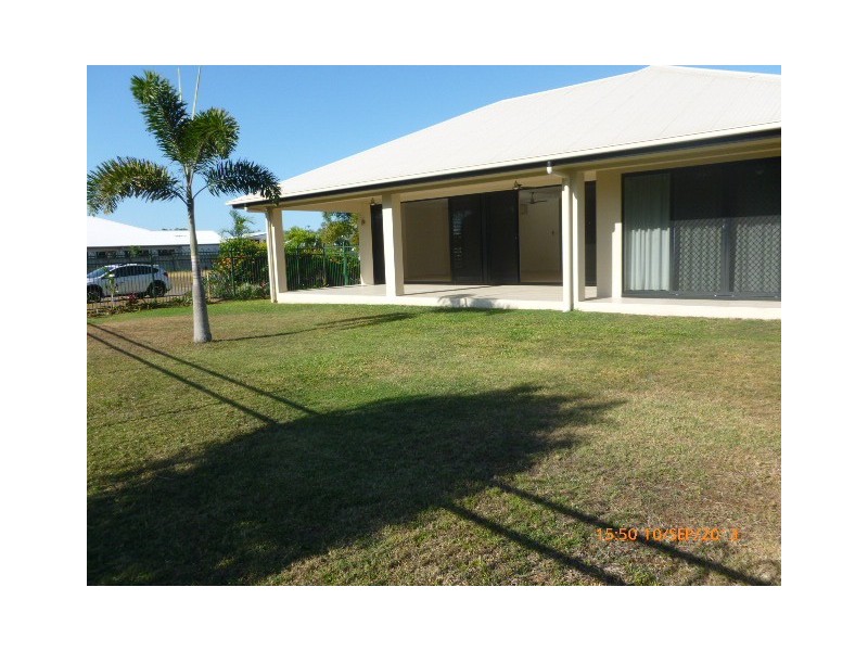 31 Sheerwater Parade, Douglas QLD 4814