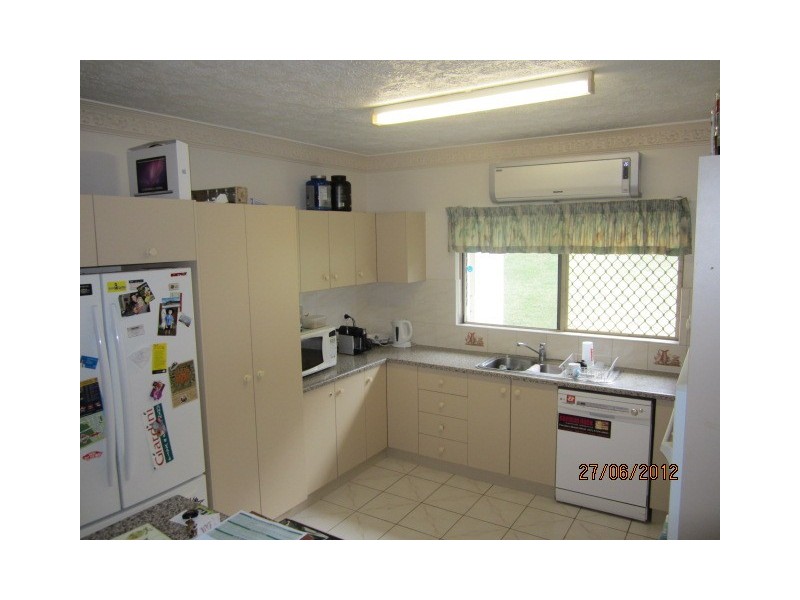 77 Banfield Drive, Mount Louisa QLD 4814