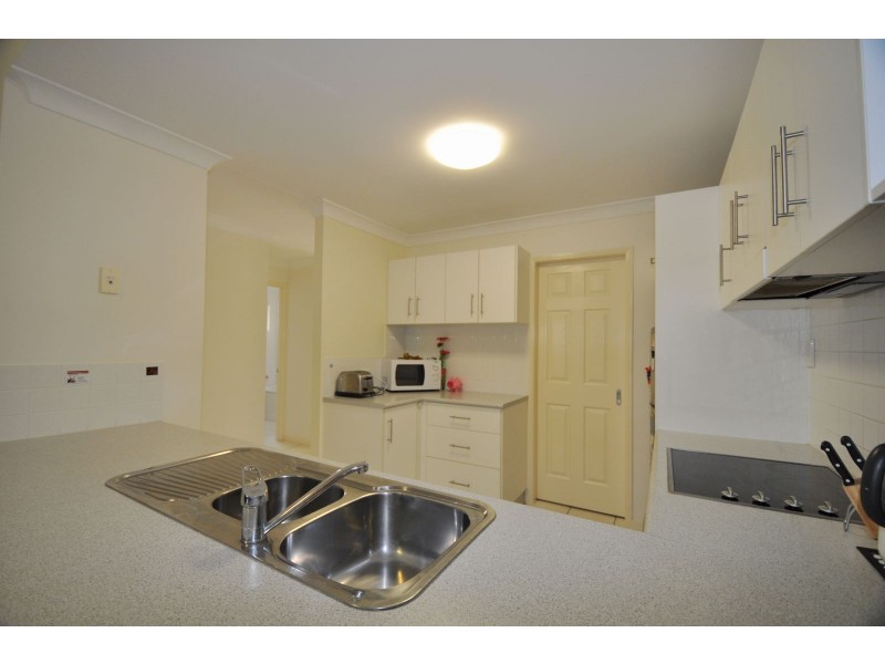 2/24 Ramsay Street, Garbutt QLD 4814