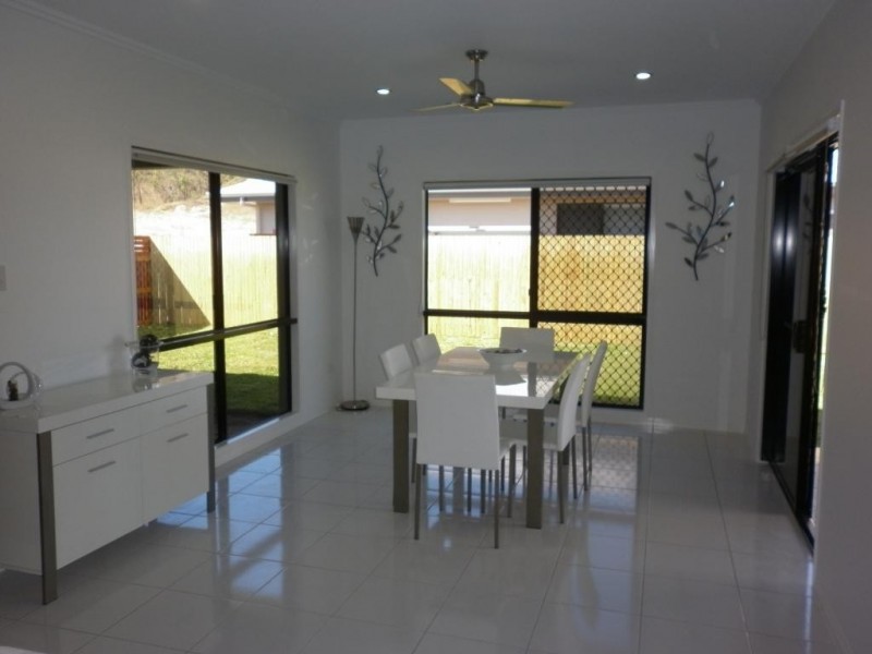 Mount Louisa QLD 4814