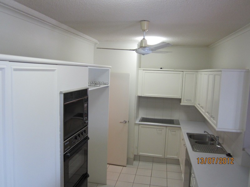 34/7 Hale Street, Townsville City QLD 4810