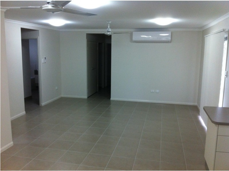 10 Broadwater Avenue (Kalynda Chase), Bohle Plains QLD 4817