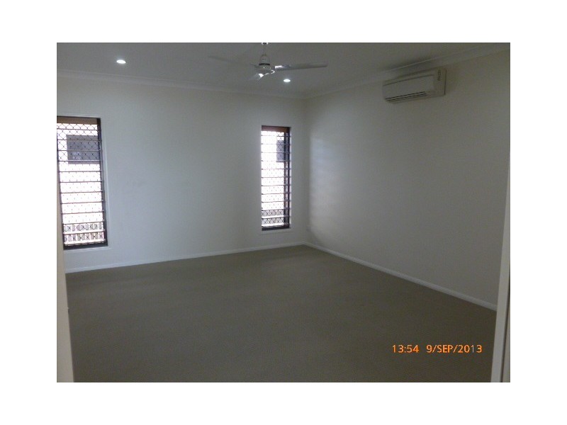 1 Waterstone Terrace, Idalia QLD 4811