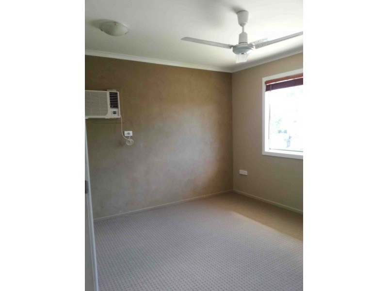 7 Yanda court, Mount Louisa QLD 4814