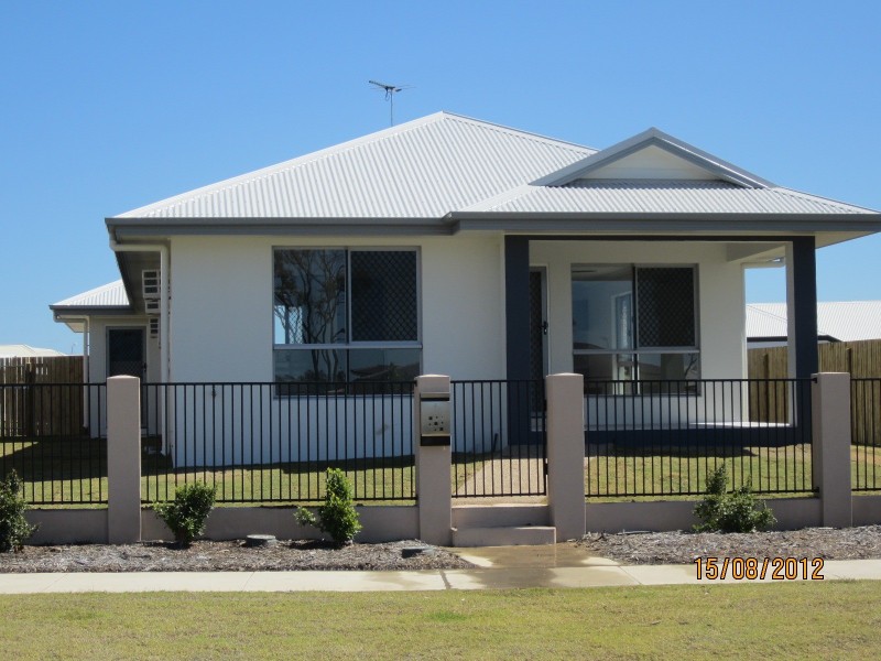 56 Izaro, Saunders Crossing Northshore, Burdell QLD 4818