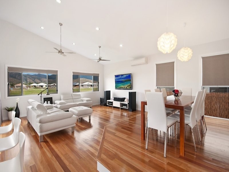 24 Westbrook Parade, Idalia QLD 4811