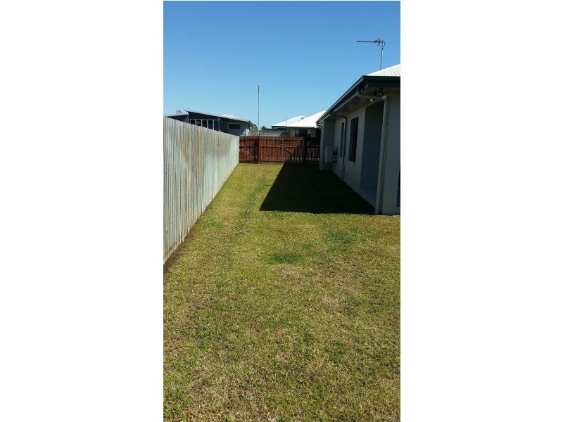 47 Daydream Circuit, Burdell QLD 4818