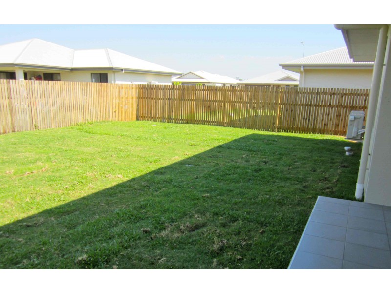 65 Ellsworth Drive, Mount Louisa QLD 4814