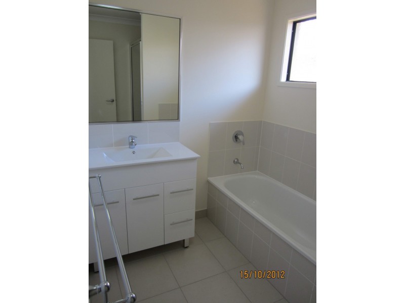 66 Ellsworth Drive, Mount Louisa QLD 4814