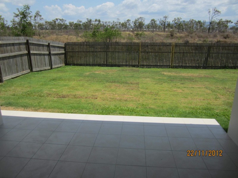 66 Ellsworth Drive, Mount Louisa QLD 4814