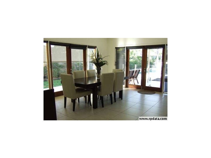 37 Waterview Drive, Bushland Beach QLD 4818