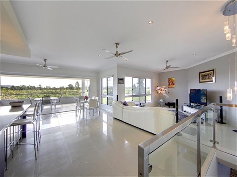 55 River Boulevard, Idalia QLD 4811