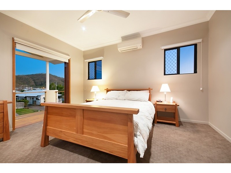 4 Horizon Drive, Douglas QLD 4814