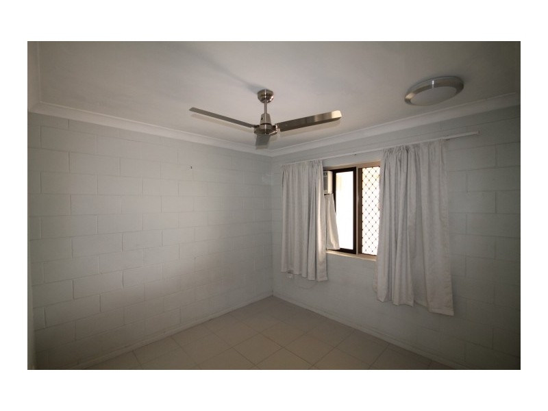 9/15-17 Second Avenue, Railway Estate QLD 4810