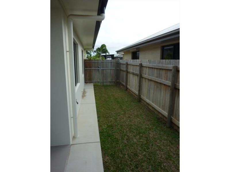 32 Fernbank Parade, Idalia QLD 4811