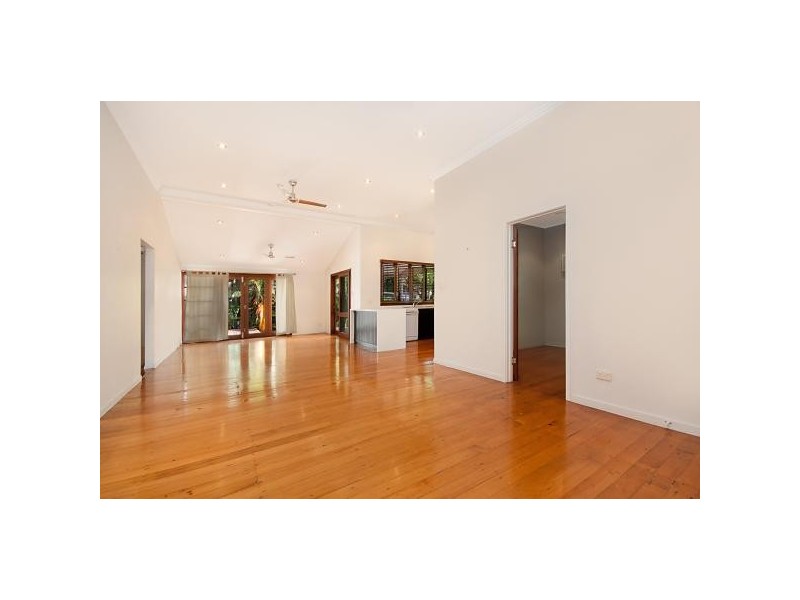 Railway Estate QLD 4810