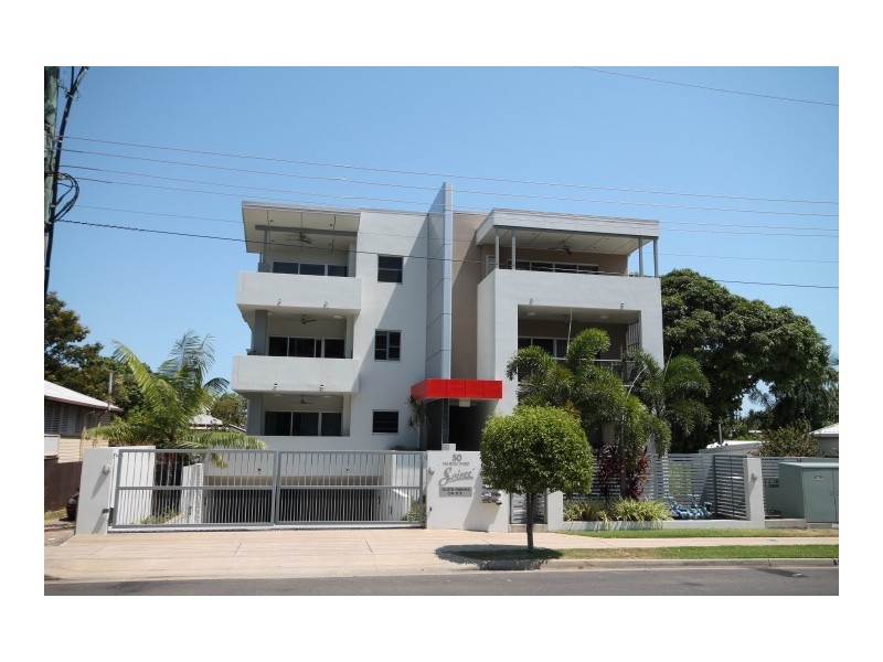 17/50 Primrose Street, North Ward QLD 4810