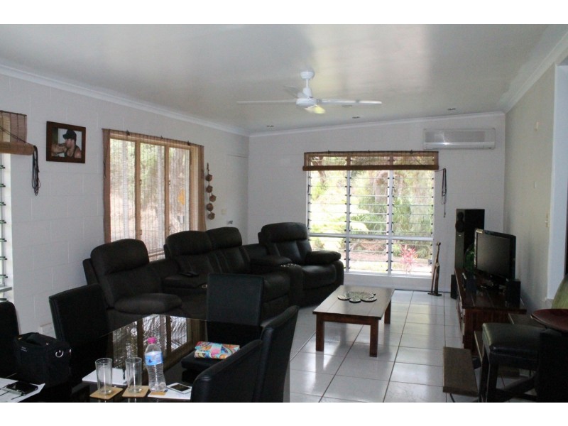 2 Sandpiper Avenue, Cungulla QLD 4816