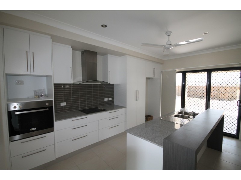 16 Brookfield Terrace, Idalia QLD 4811