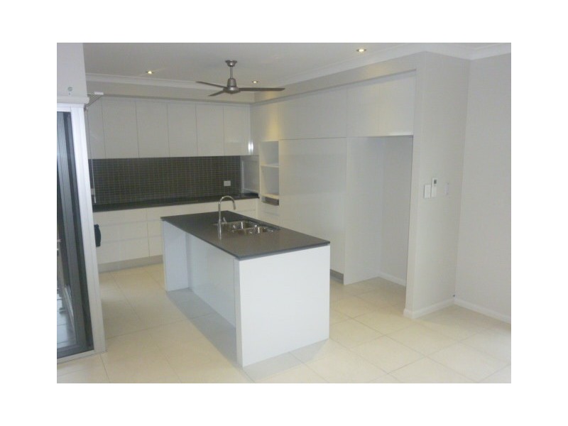 24 Brookfield Terrace, Idalia QLD 4811