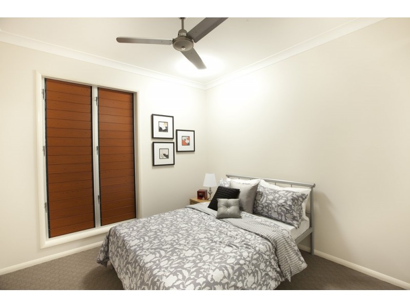 14 Kahana Way, Burdell QLD 4818