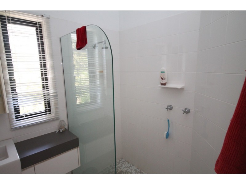 1/5 Glamis Court, Castle Hill QLD 4810