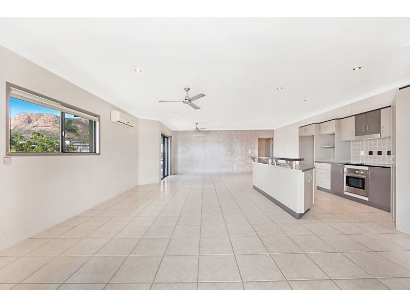 3/56 Cook Street, North Ward QLD 4810