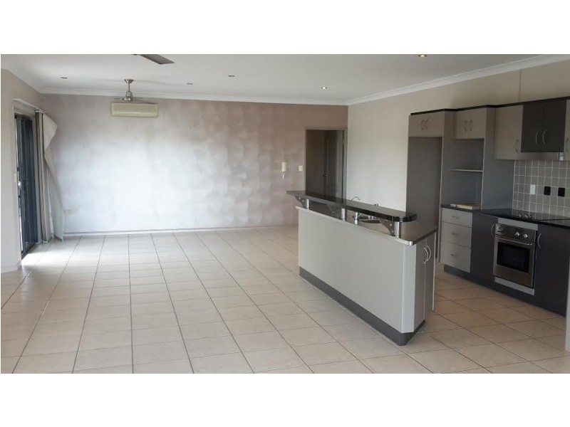 3/56 Cook Street, North Ward QLD 4810