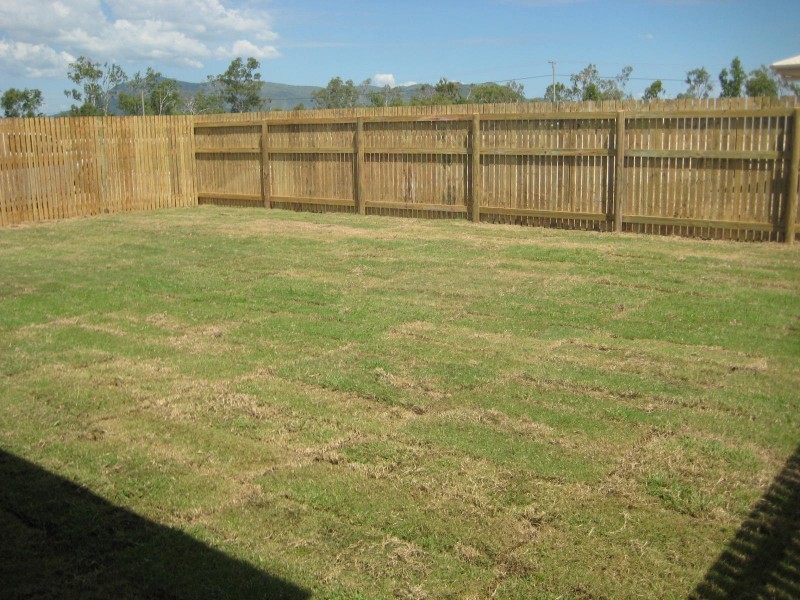 Mount Louisa QLD 4814