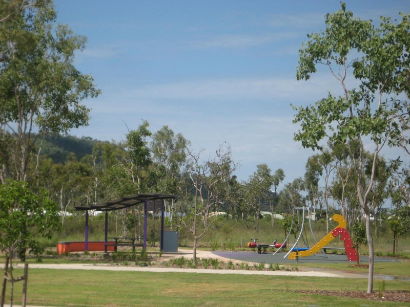 Mount Louisa QLD 4814