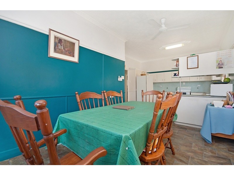 5 Oxford Street, Hyde Park QLD 4812