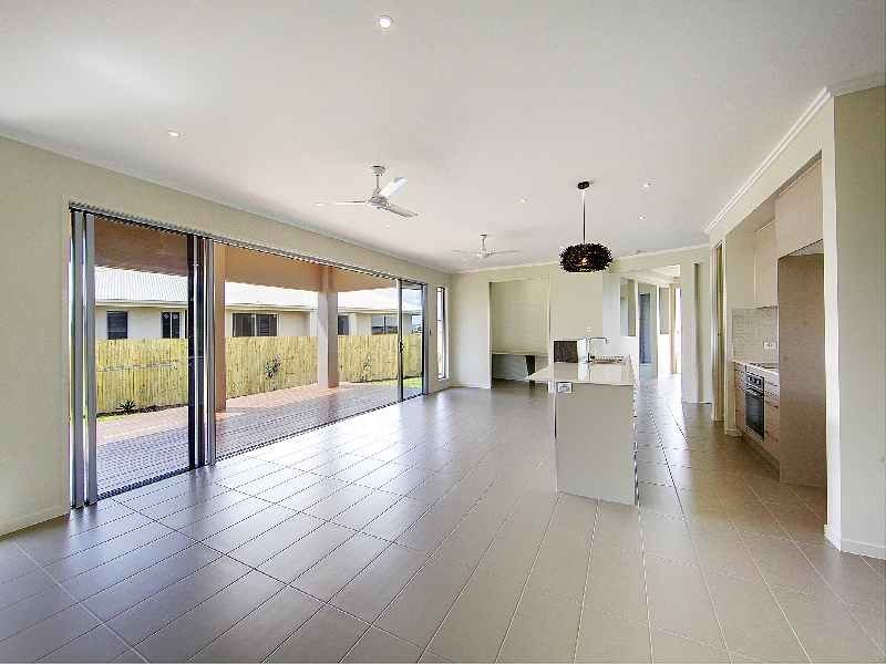 15 Westbrook Drive, Idalia QLD 4811