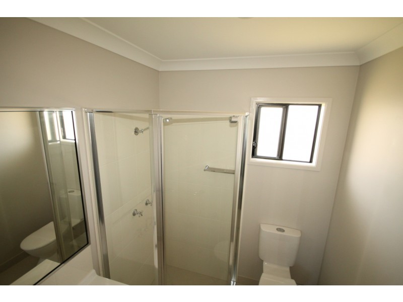 73 Shoalmarra Drive, Mount Low QLD 4818