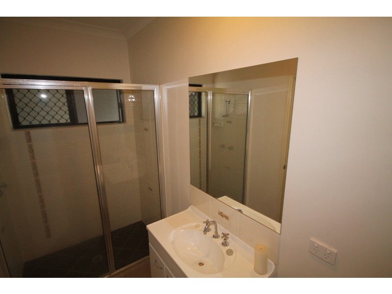 11 Calliope Close, Douglas QLD 4814