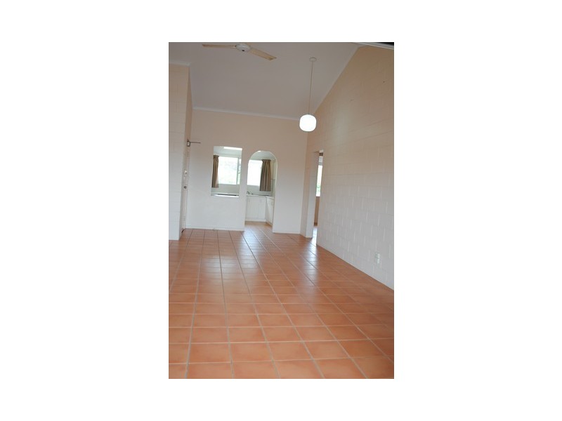 17/33 The Strand, North Ward QLD 4810