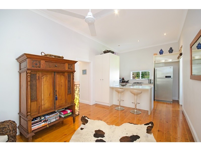 12 Fifth Street, Railway Estate QLD 4810