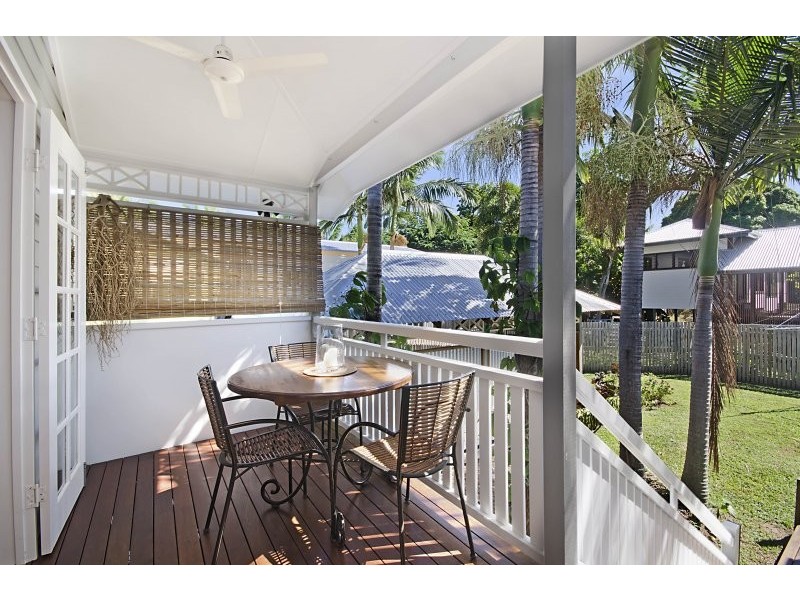 12 Fifth Street, Railway Estate QLD 4810
